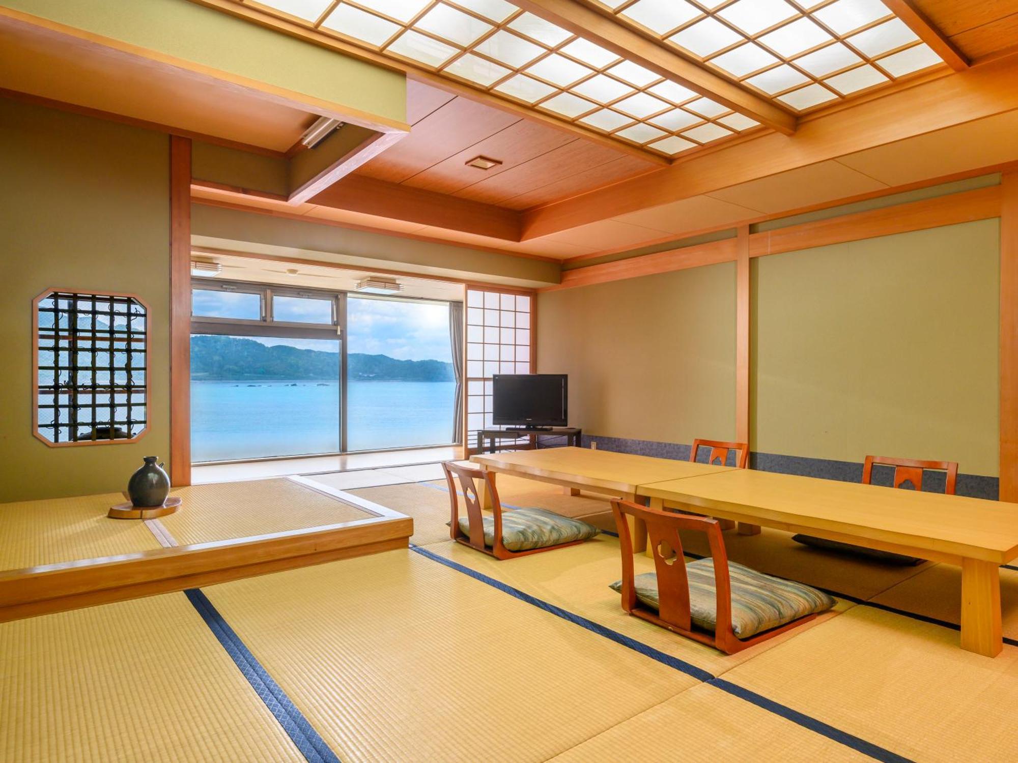 נאצ'יקאטסורה Kamenoi Hotel Nachi Katsuura Kumano Kodo מראה חיצוני תמונה